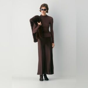 Aritzia Ten Capture Satin Skirt - Cocoa Powder Brown